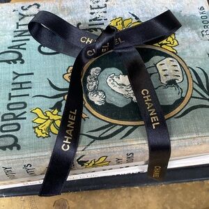 Chanel Ribbon Black and Gold 28"